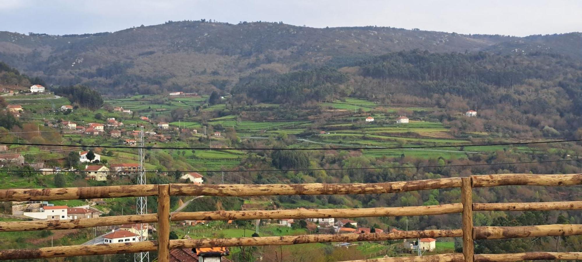 Refugio Dos Cartolas São Mamede de Infesta エクステリア 写真