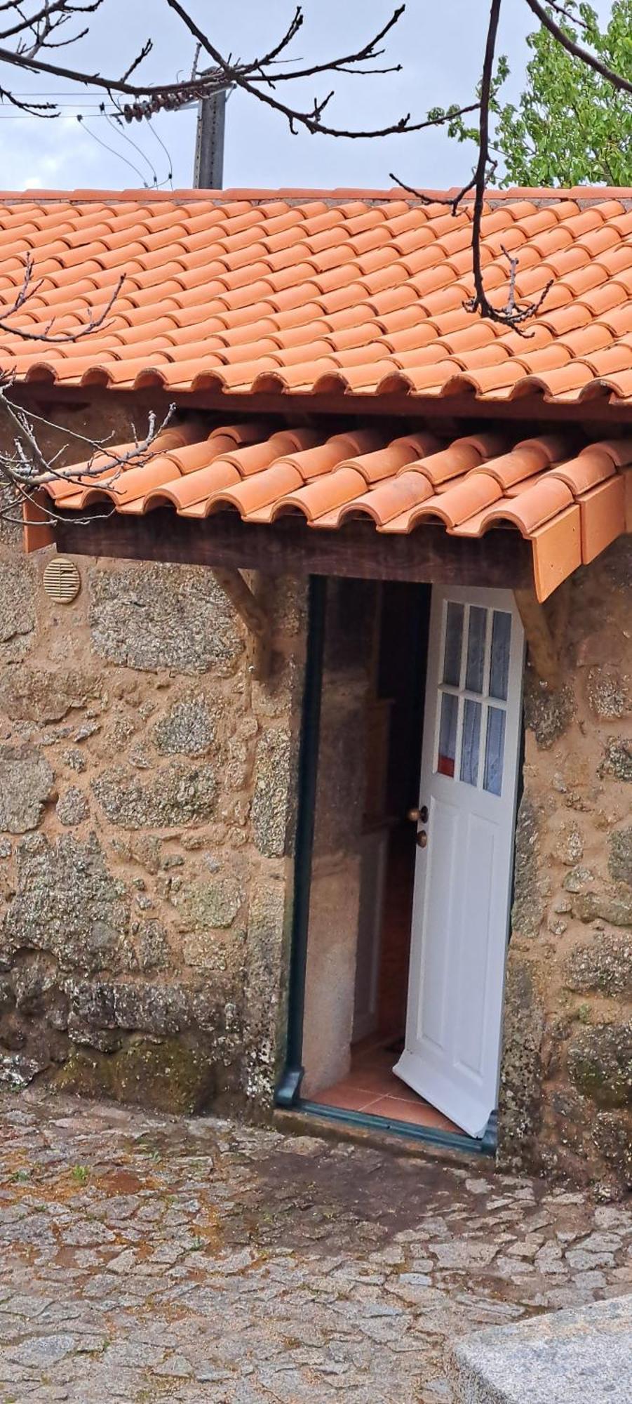 Refugio Dos Cartolas São Mamede de Infesta エクステリア 写真